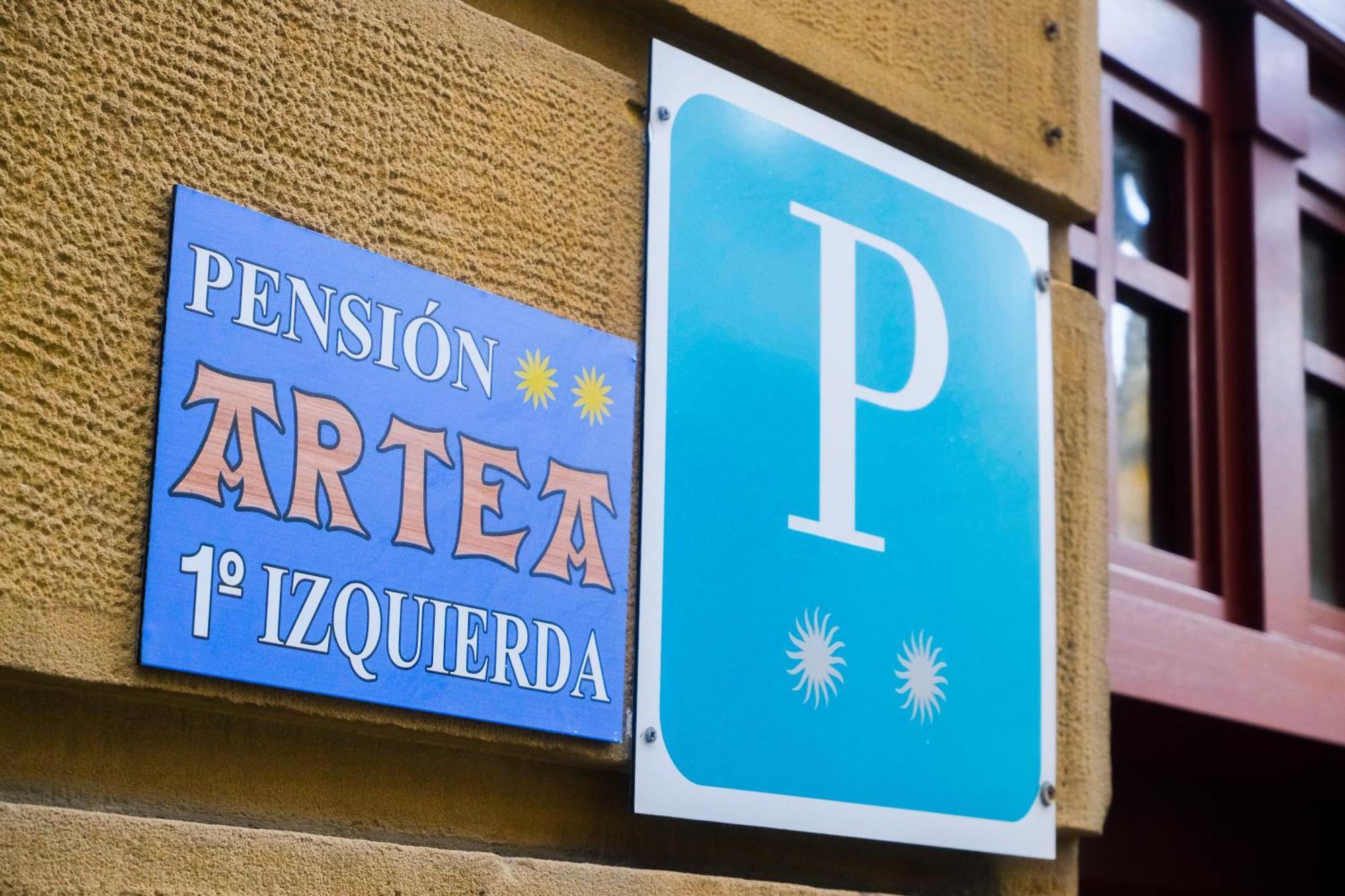Pension Artea San Sebastián Esterno foto