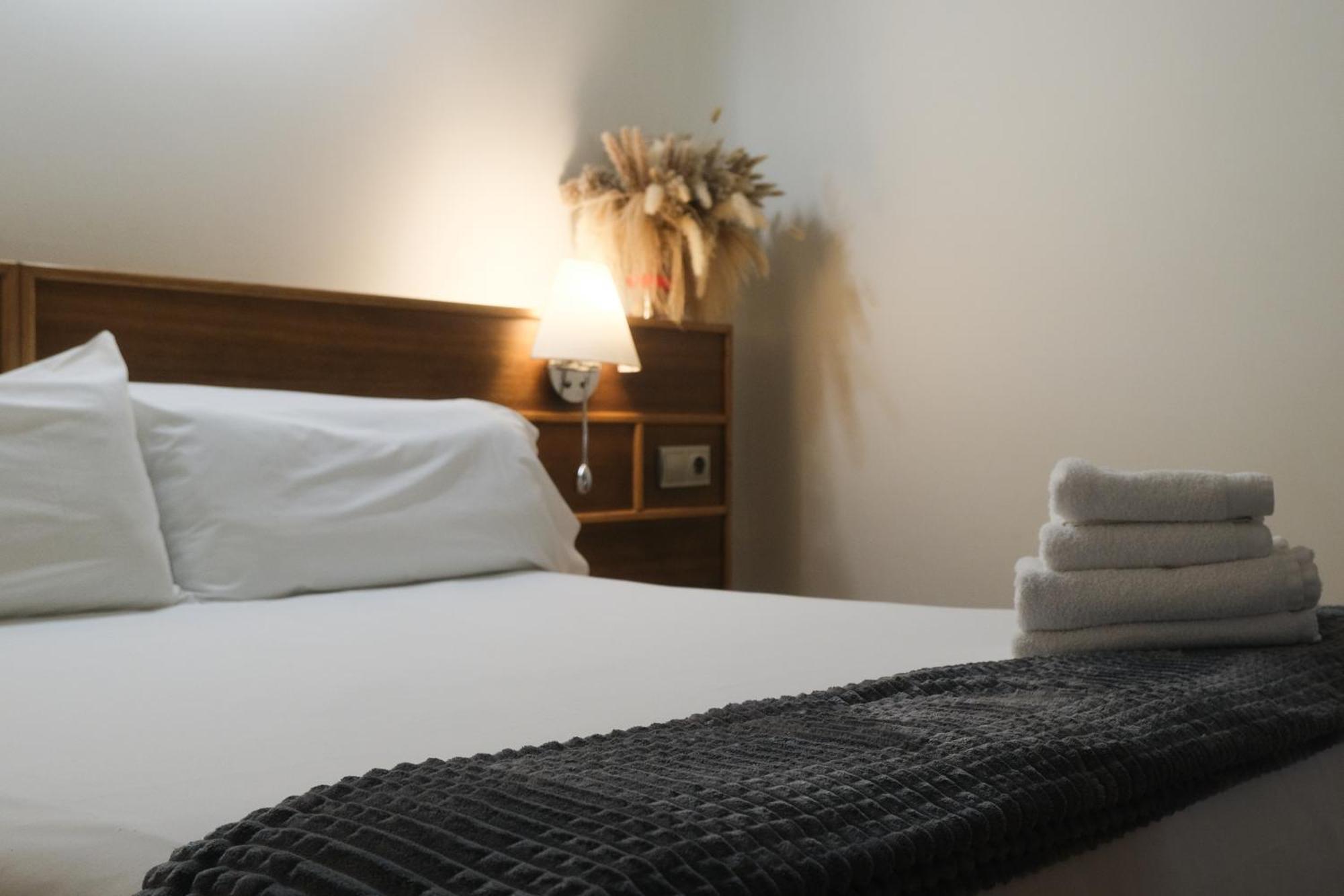 Pension Artea San Sebastián Esterno foto