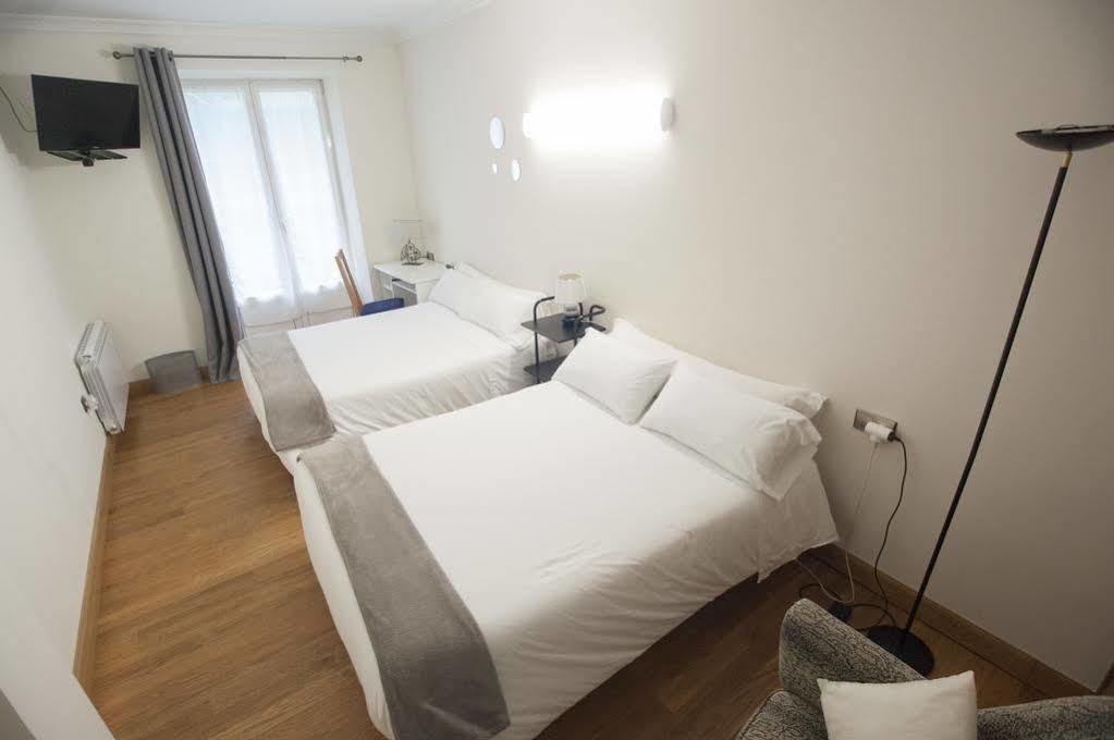Pension Artea San Sebastián Esterno foto